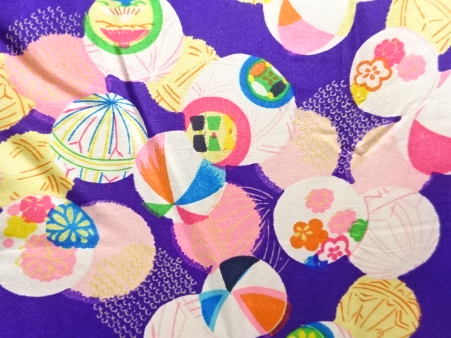  アンティーク　鞠模様着物